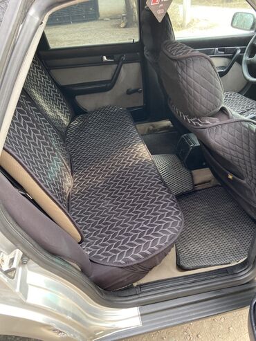 Audi: Audi 100: 1993 г., 2.3 л, Механика, Бензин, Седан — 7