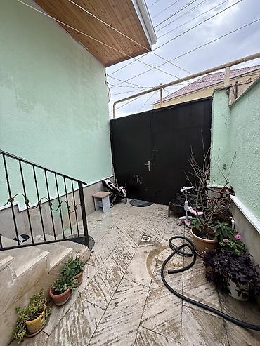 heyet evi yasamal: 2 otaqlı, 70 kv. m, Orta təmir — 3
