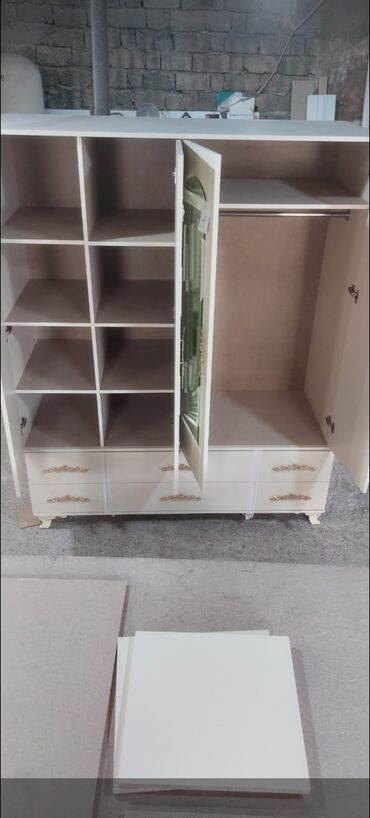 Dolablar: Yeni, 4 qapılı Düz dolab, Dolab-asılqan — 7