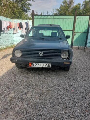 гольфко алмашам: Volkswagen Golf: 1990 г., 1.3 л, Механика, Бензин, Хетчбек