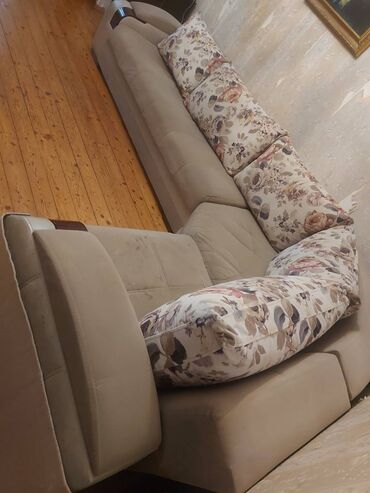 Divanlar: Künc divan, İşlənmiş, Açılan, Çatdırılma yoxdur -da lalafo.az — 5 Divanlar: Künc divan, İşlənmiş, Açılan, Çatdırılma yoxdur — 5