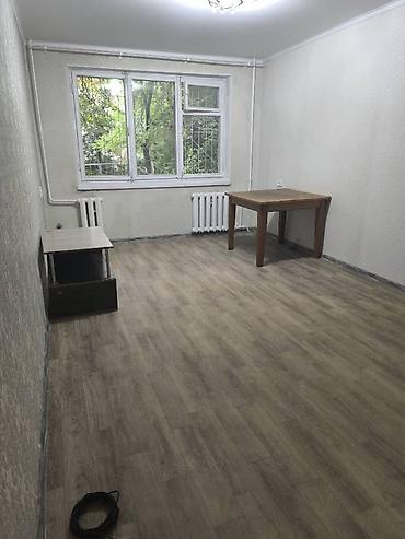 43: 2 комнаты, 43 м², 10 мкр 104 серия, 1 этаж — 2