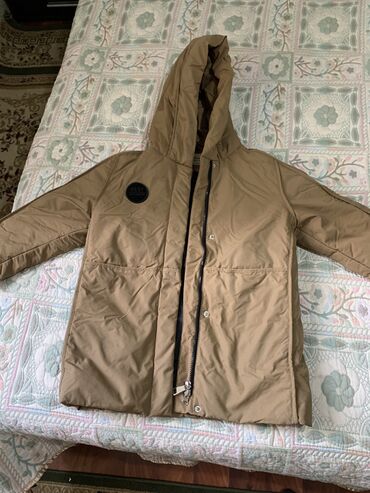 Куртка для девочки 5-6лет деми