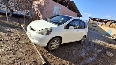 купить запчасти на опель вектра б: Honda Fit: 2003 г., 1.3 л, Вариатор, Бензин, Хэтчбэк