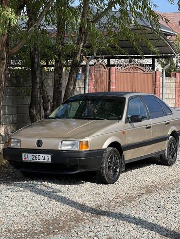 Volkswagen: Volkswagen Passat: 1989 г., 1.8 л, Автомат, Бензин, Седан — 3