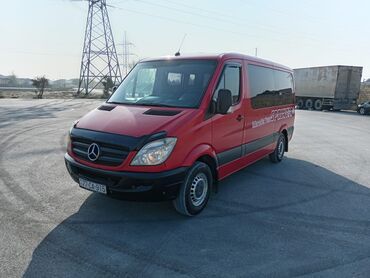 Mercedes-Benz: Mercedes-Benz Sprinter mikroavtobus - Korpus: qırmızı rəng, “Sprinter — 5