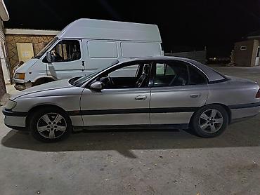 opel omega b: Opel Omega sedan - Kuzov: 4 qapılı sedan, gümüşü rəng - Ban — 1