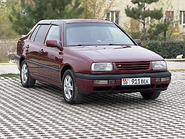 Volkswagen: Volkswagen Vento: 1996 г., 1.8 л, Механика, Бензин, Седан — 4