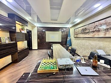 Коммерческая недвижимость: Продажа офисов 165 м², С ремонтом, Бизнес центр, 4 этаж — 8