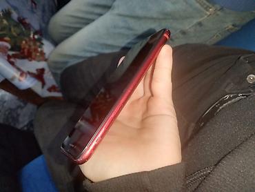 Apple iPhone: IPhone SE 2020, 128 GB, Qırmızı, Simsiz şarj — 3