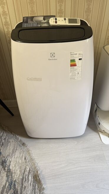 универсальный пульт для кондиционера: Кондиционер Electrolux Мобильный, Охлаждение