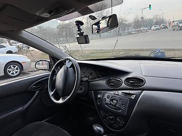 ford escort: Ford Focus: 2001 г., 1.6 л, Автомат, Бензин, Хэтчбэк — 7