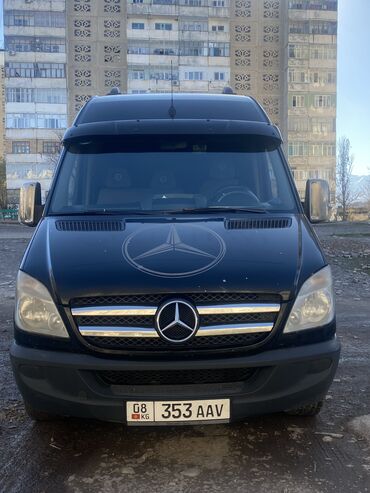 мерседес эс класс: Mercedes-Benz Sprinter: 2010 г., 2.2 л, Механика, Дизель, Бус