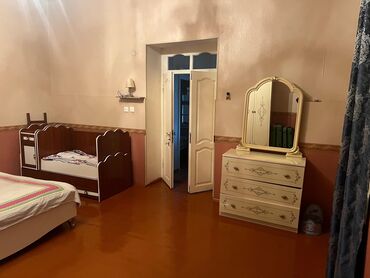 Həyət evləri və villaların satışı: 6 otaqlı, 114 kv. m, Kredit yoxdur, Orta təmir -da lalafo.az — 2 Həyət evləri və villaların satışı: 6 otaqlı, 114 kv. m, Kredit yoxdur, Orta təmir — 2