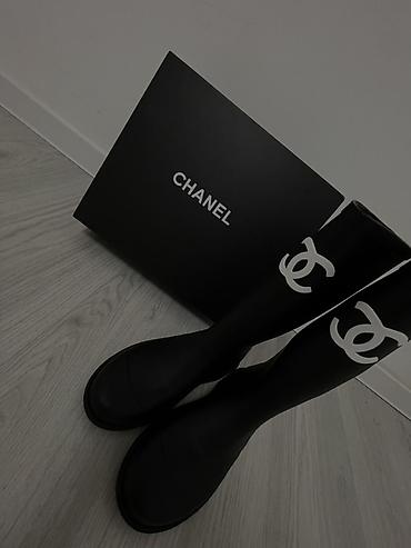 bot 384: Сапоги, 37, Chanel, Новый, цвет - Черный — 1