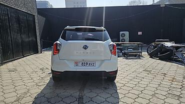 Ssangyong: Ssangyong Tivoli: 2021 г., 1.5 л, Автомат, Бензин, Кроссовер — 4