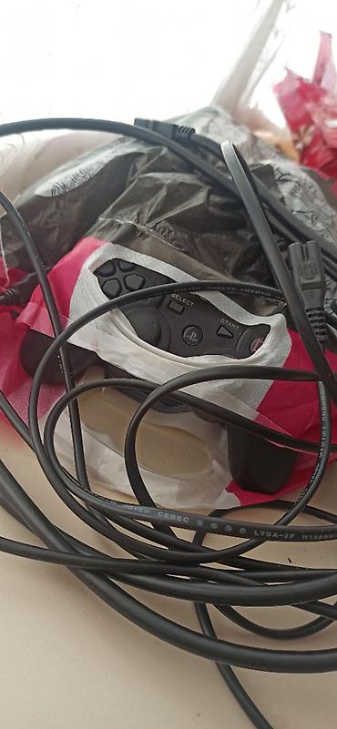 PS3 (Sony PlayStation 3): 4pult .prablemsiz gelb baxa bilersen — 2