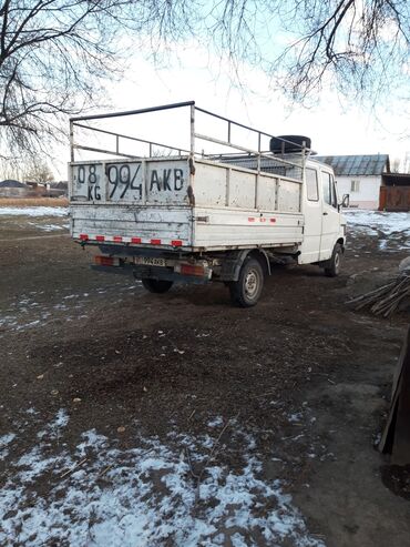 грузовой сапок мерс: Легкий грузовик, Б/у