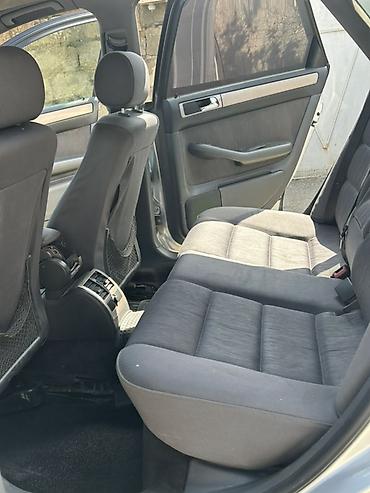 Audi: Audi A6 sedan - Kuzov: gümüşü rəng, 4 qapı, yüngül lehimli disklər - — 7