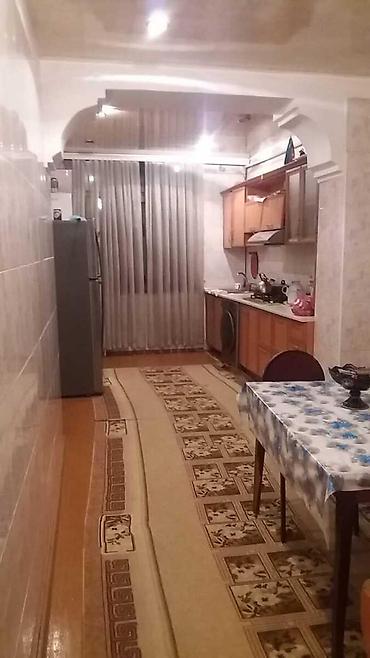 heyet evi bine: Bakı, 8-ci kilometr, 5 otaqlı, Köhnə tikili, m. Xalqlar Dostluğu, 120 kv. m — 6