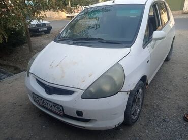 машина 150000: Honda Fit: 2002 г., 1.3 л, Автомат, Бензин, Хэтчбэк