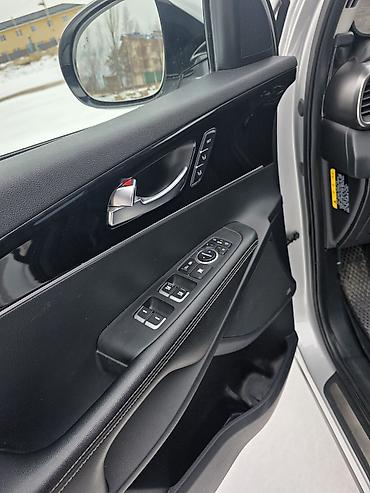 Kia: Kia Sorento: 2019 г., Автомат, Дизель, Кроссовер — 9