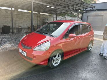 помощь авто: Honda Jazz: 2007 г., 1.4 л, Вариатор, Хетчбек