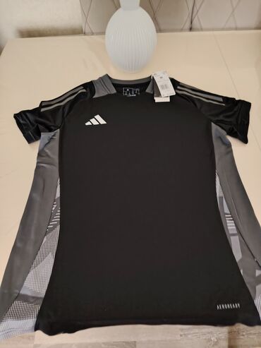 Futbolkalar: Futbolka, Adidas, M (EU 38), rəng - Qara