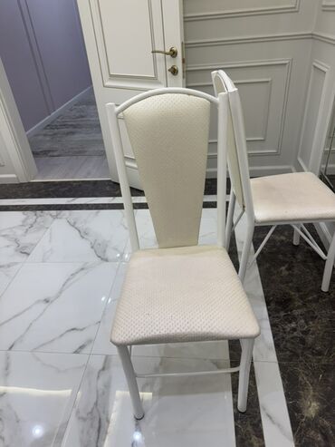 пластиковые кухонные стулья: Стул для кухни, Железо, цвет - Белый