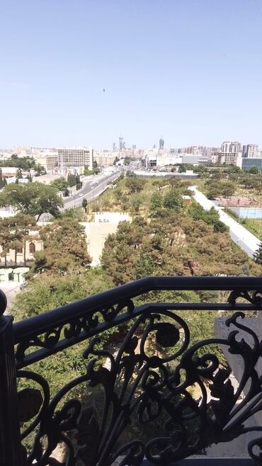 kirayə evlər xutor: Genclik metrosuna 5 deqiqelik mesafede yerlesen Antenna parkinin