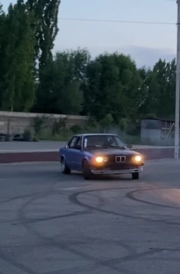 атего 19 5: BMW 3 series: 1989 г., 2 л, Механика, Бензин, Седан
