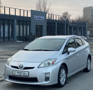 Toyota: Toyota Prius: 2010 г., 1.8 л, Гибрид