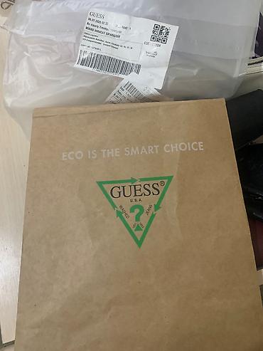 GUESS firmasindandi. Trendyolla getirilib əsl qiyməti 80 dollardi
