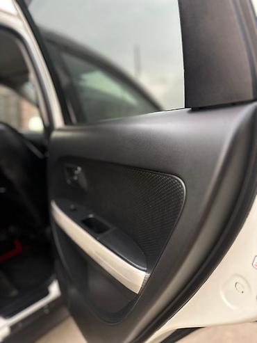 Toyota: Toyota ist: 2003 г., 1.3 л, Автомат, Бензин, Хэтчбэк — 14