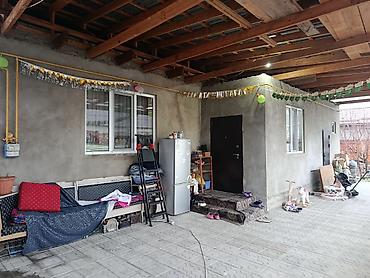 Продажа коттеджей и домов: Продаётся жилой дом с участком. Основные характеристики: - — 6