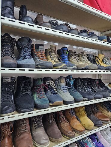 спец одежды: Спец обувь, спец ботинки берцы из Европы есть новые и б. у Сток