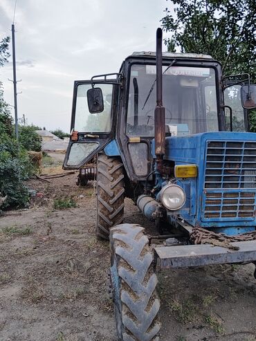 Traktorlar: Traktor Belarus (MTZ) 80 82, 1992 il, 120909 at gücü, motor 3.5 l, İşlənmiş