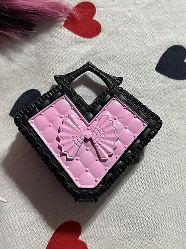 готические вещи: Кукла Monster High в розово-чёрном образе с аксессуарами. Яркая — 4