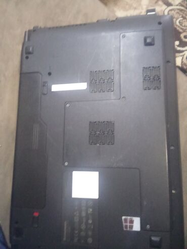 ddr3 ana kart: Lenovo noutbuk - Brend: Lenovo (qara korpus, üst qapaqda “lenovo”