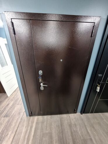 дверь с домофоном: Батир үчүн эщик, Брондолгон, 2 * Жаңы