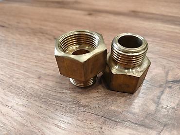 radiyatır: Pirinç boru keçidi (reduktor adapter) cütü - Material: yüksək — 1