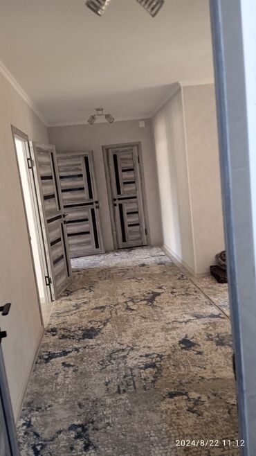 сниму квартиру долгий срок: 100 м², 3 комнаты, Забор, огорожен