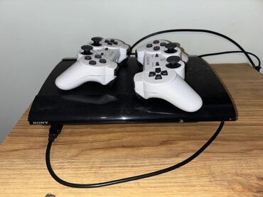Техника и электроника: Sony PlayStation Super Slim 3 465gb Yaddaş, oyun konsolu, iki ədəd ağ