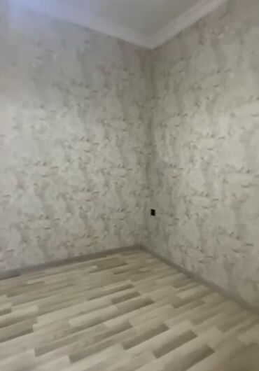 Uzunmüddətli kirayə evlər: Kiraya ev verilir 3 otaqli evde divan kreslolar ve iki spalni krovat — 9