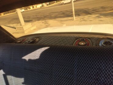 VAZ (LADA): Avtomobil: Sovet istehsalı VAZ klassik sedan (4 qapılı) Xüsusiyyətlər — 4