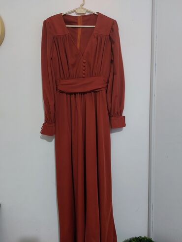 haljina sada: S (EU 36), bоја - Braon, Drugi stil, Dugih rukava