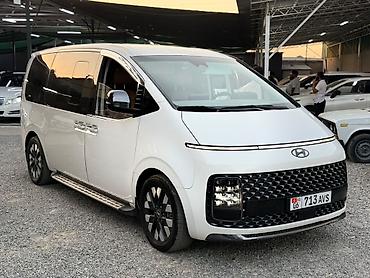 sonata 2 4: Hyundai Staria: 2021 г., 3.5 л, Автомат, Газ, Минивэн — 1