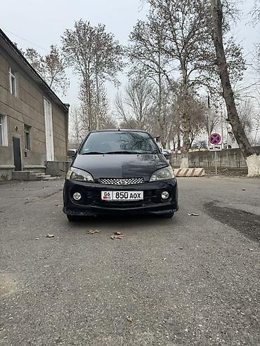 Daihatsu: Daihatsu YRV: 2001 г., 1.3 л, Механика, Бензин, Хэтчбэк — 10