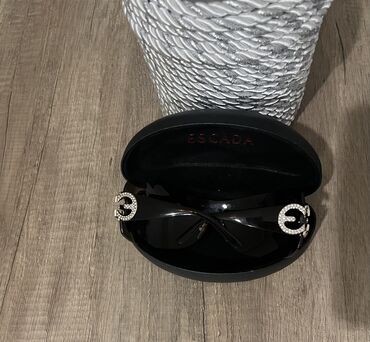 Eynəklər: Очки Escada. Оригинал. Коричневые . Модель SES 645S COL. 300S — 2