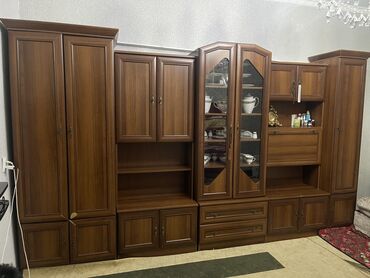 купить экран для ванны in Кыргызстан | ВИТАМИНЫ И БАДЫ: Продаётся стенка купили в мебельном салоне black reb white